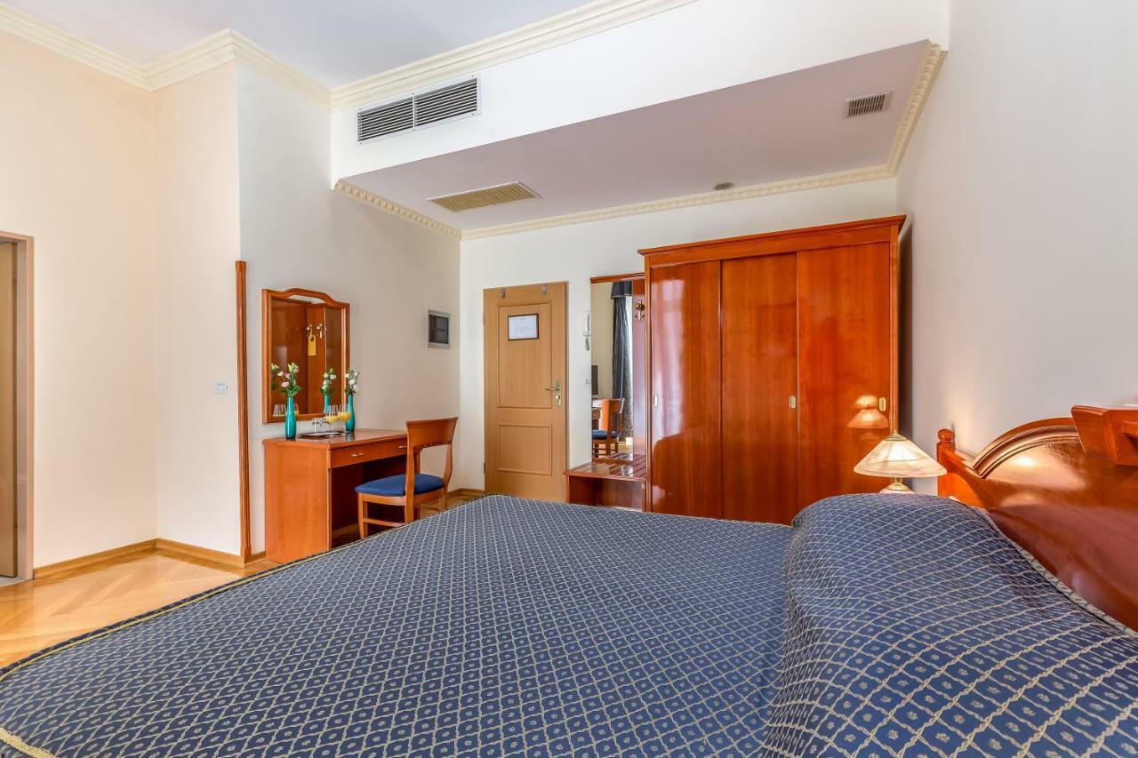 Hotel Galeb أوباتيا المظهر الخارجي الصورة