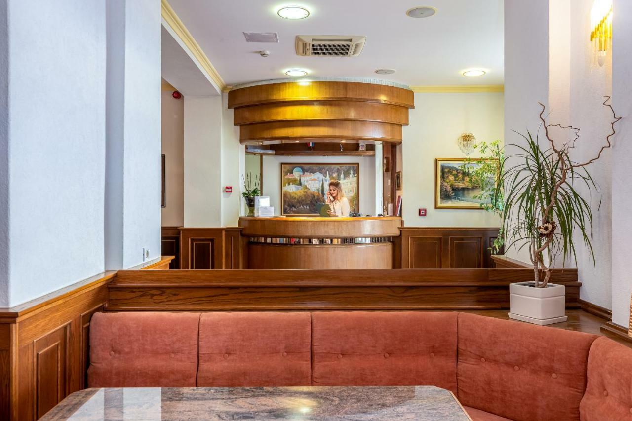 Hotel Galeb أوباتيا المظهر الخارجي الصورة